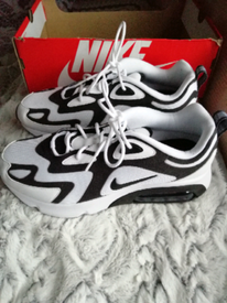 mens nike 110 trainers